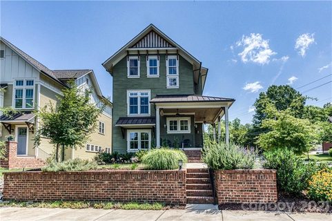 1427 Main Street
