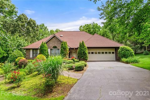 8 Weston Heights Drive 13 sold home in Weston Heights, Asheville, NC