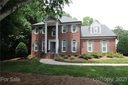 412 Hunters Point Drive sold home in Indian Trail, SC