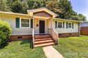 2418 Longleaf Drive sold home in Charlotte, SC