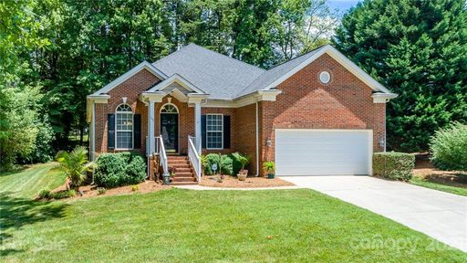 Previously sold for $415,000