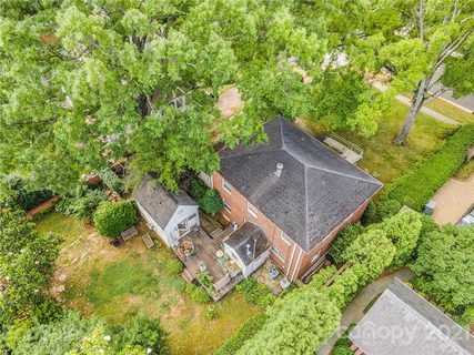 137 Huntley Place