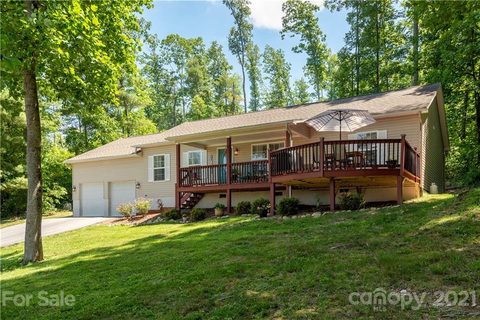 181 Lone Laurel Trail sold home in Lone Laurel, Hendersonville, NC