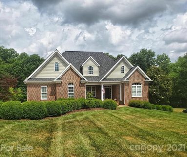 116 Comanche Drive