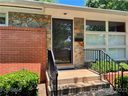 402 S Sharon Amity Road sold home in Charlotte, SC