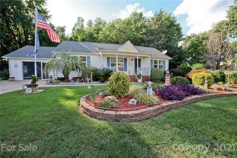 1421 Meadow Wood Drive sold home in Park Ridge, Fort Mill, SC