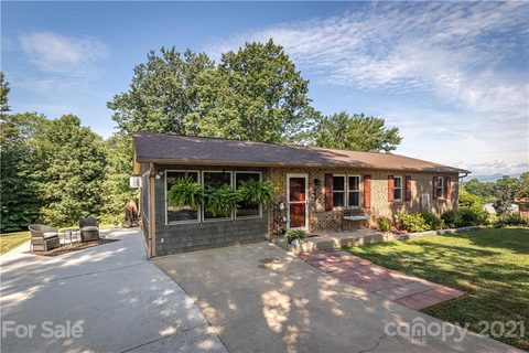 102 Lions Hill Street sold home in Brentwood, Morganton, NC