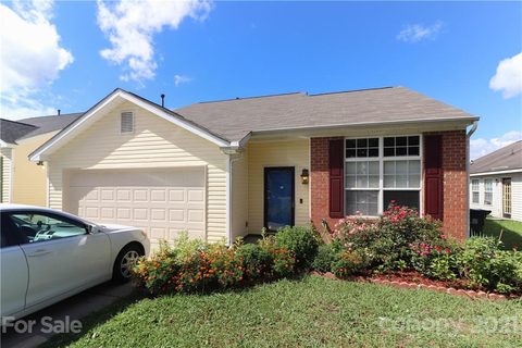 1461 Summer Coach Drive sold home in Sunset Village, Charlotte, NC
