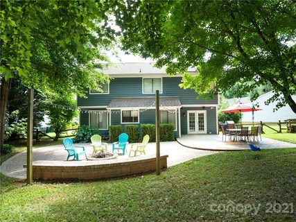 9528 Cedar River Road