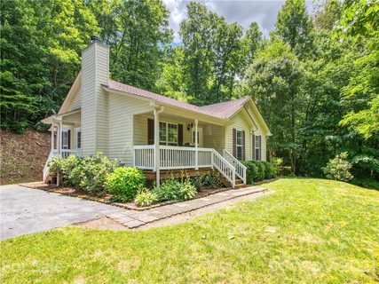 518 Safari Drive sold home in Wildcat Cove, Sylva, NC