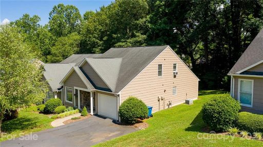 194 39th Court sold townhome in Cedar Grove, Hickory, NC