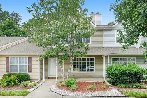 11156 Whitlock Crossing Court