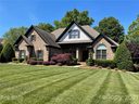 8528 Rolling Fields Road sold home in Charlotte, SC