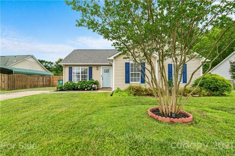 518 White Oak Lane