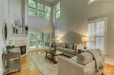 7429 Newmans Lane sold townhome in Newman Manor, Charlotte, NC