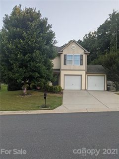 2207 Lake Vista Drive