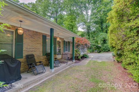 804 Greenwood Drive