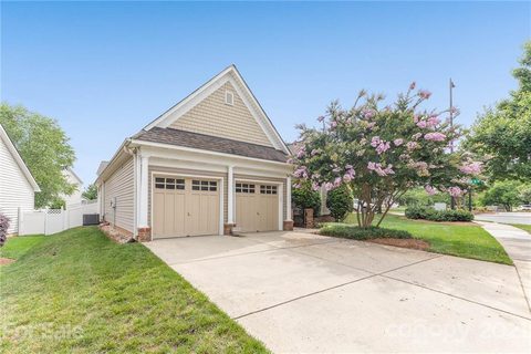 2504 Old Ashworth Lane