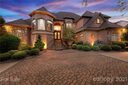 4040 Blossom Hill Drive sold home in Matthews, SC