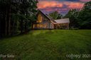 7610 Ruby Linder Road sold home in Waxhaw, SC