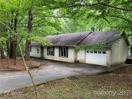 68 Ossarooga Court