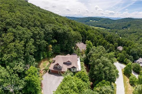 33 Hearthstone Drive
