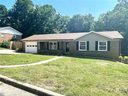 1210 11th Street sold home in Hickory, SC