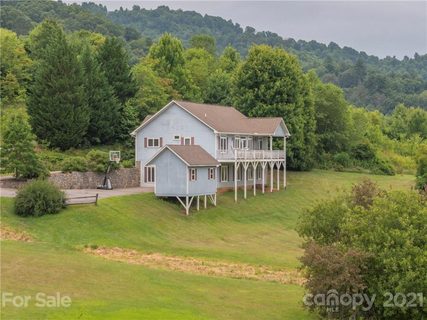 134 Falling Glen Drive