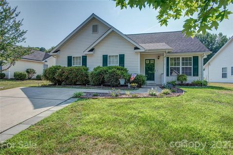3312 Hunting Wood Court