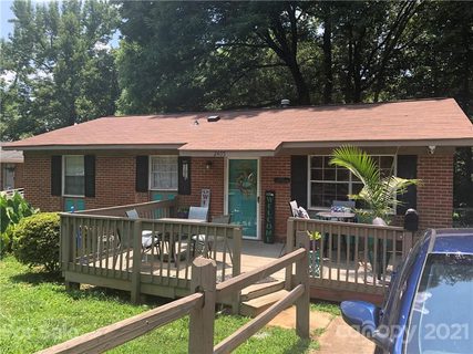 2405 Longleaf Drive