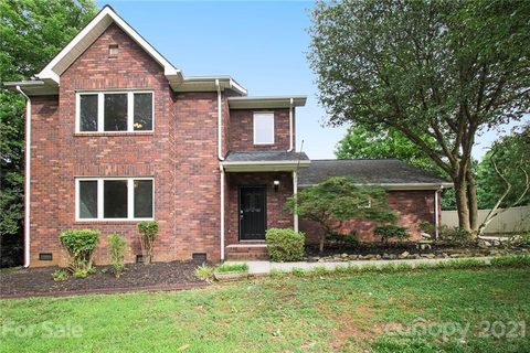 512 Wyre Forest Court sold home in Sardis Ridge North, Charlotte, NC