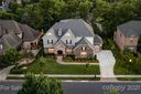 5722 Five Knolls Drive sold home in Charlotte, SC