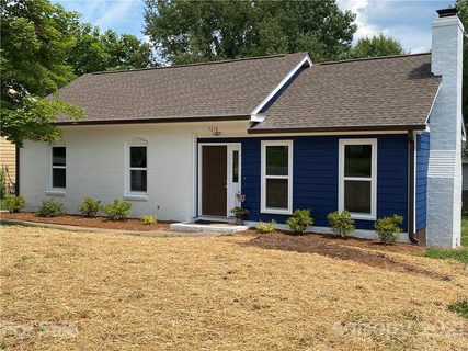7210 English Ivy Lane