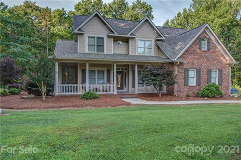 3300 Greenhurst Drive