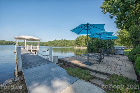 2757 Camden Pointe Drive