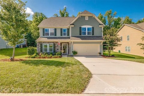 2053 Pine Siskin Court