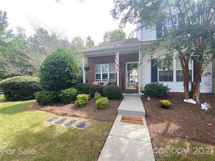 8081 Kennet Lane