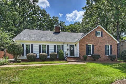 5707 Rebel Drive