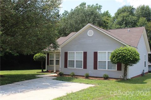 720 Eustis Place