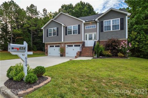654 Marigold Drive 9