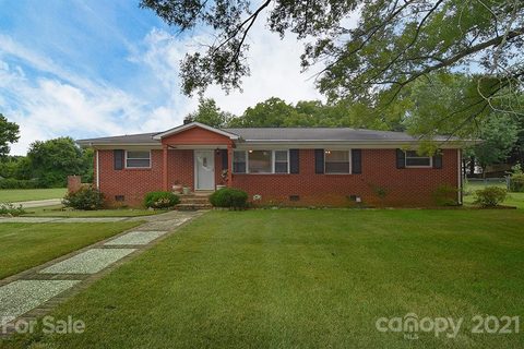 4409 Oak Drive