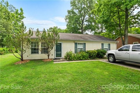 6409 Barrington Drive sold home in King Acres, Charlotte, NC