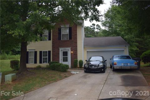 7004 Indian Ridge Lane