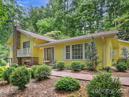 2965 Laurel Park Highway sold home in Echo Mountain, Hendersonville, NC