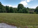 00 South Hampton Road 35 sold home in Brevard, SC