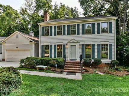 3028 Heathcroft Court sold home in Norcroft, Charlotte, NC