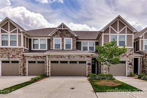 9211 Glenburn Lane