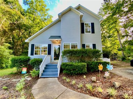 Previously sold for $260,000