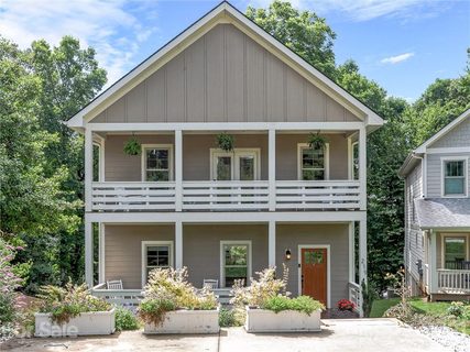 219 Courtland Place