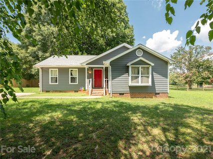 3118 Deer Track Lane
